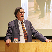 拉图尔对话讲座探讨现代性与艺术科学融合