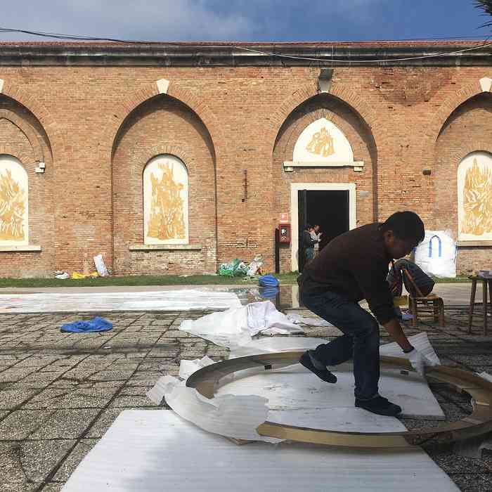 邬建安威尼斯中国馆布展记：温州师傅的智慧与坚持