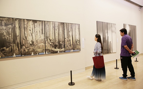 黄孝逵水墨艺术展：传统与西方融合的现代探索