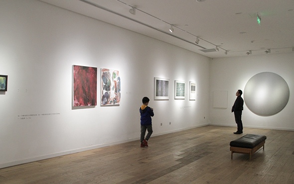 抽象青年艺术展解析当代抽象艺术的多元表达