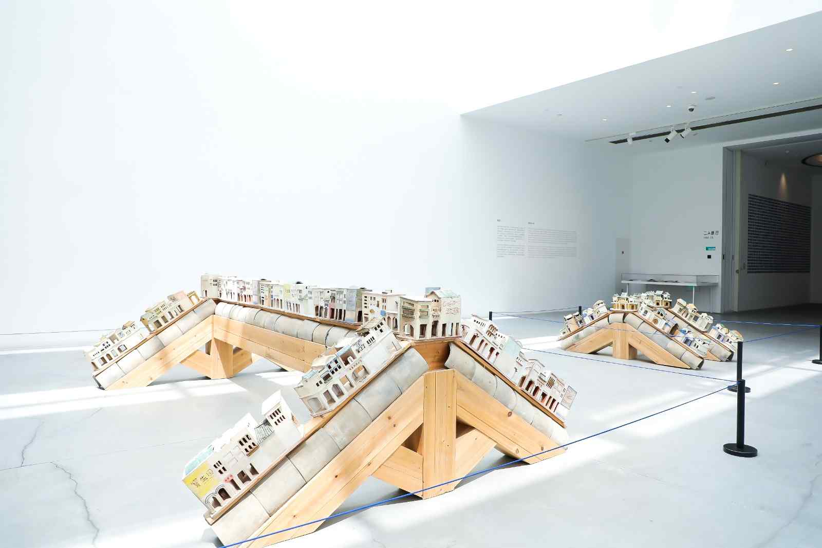 10618774.jpg 中国当代艺术新展“绵延(2)”:动态展览探索艺术与当代社会互动