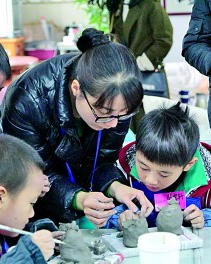 广东石湾陶塑:千年窑火 代代相传 石湾陶塑千年传承与技艺创新