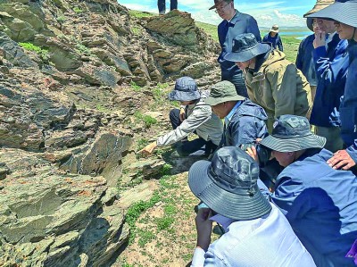 青海秦刻石“验明正身”